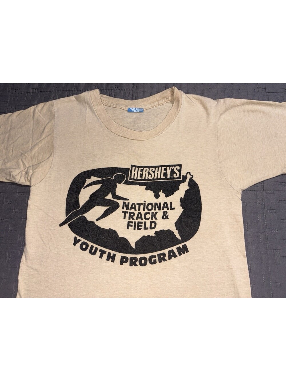 Vintage 1980 Hershey's National Track & Field Shirt Youth Program sz small